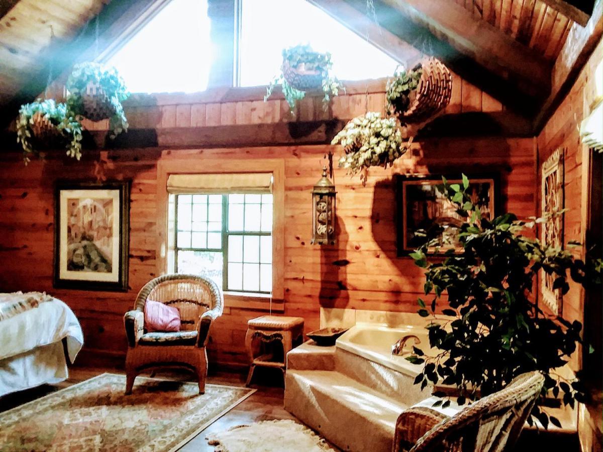 Cherokee Mountain Log Cabins Eureka Springs Kültér fotó