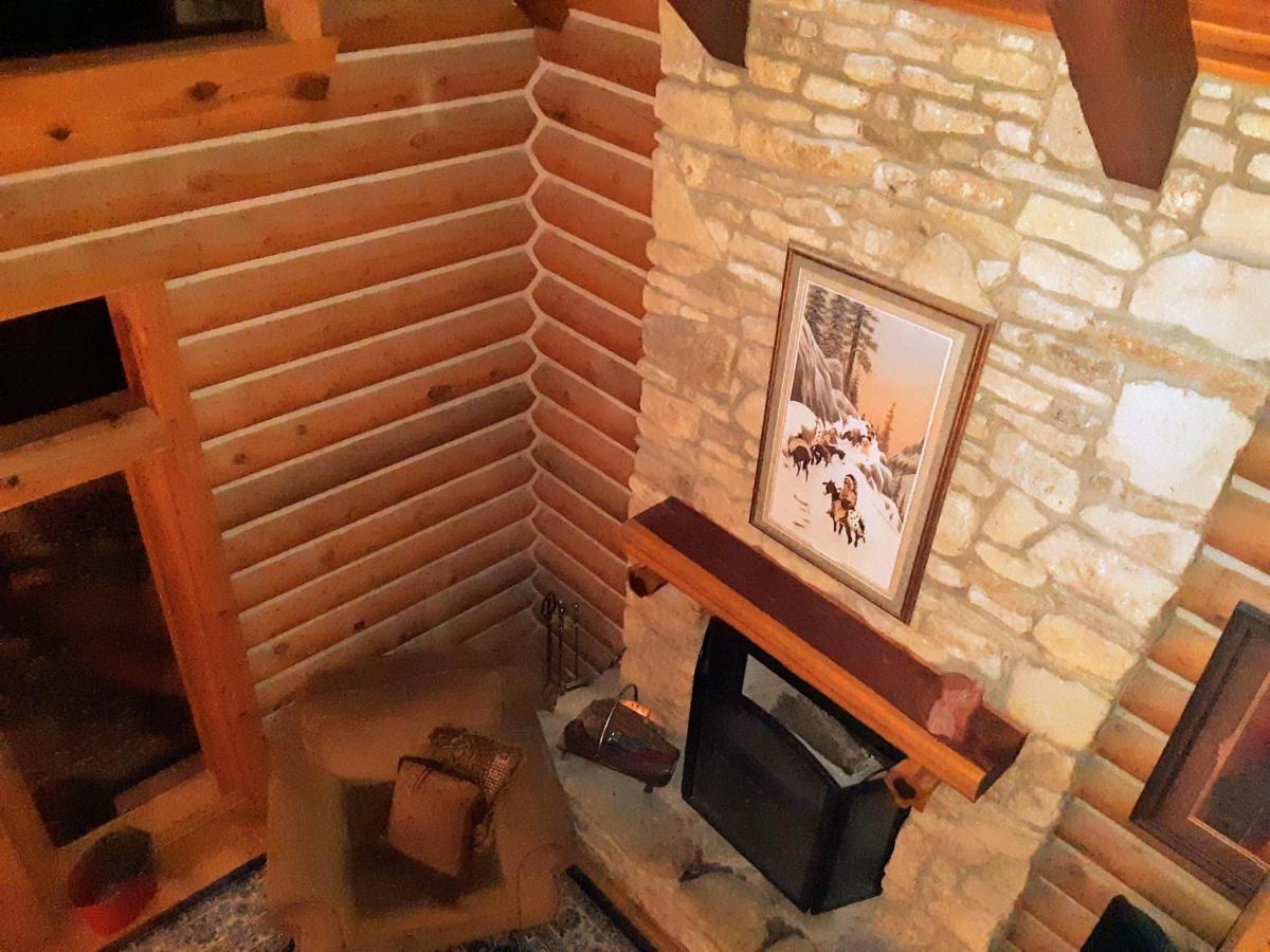Cherokee Mountain Log Cabins Eureka Springs Kültér fotó