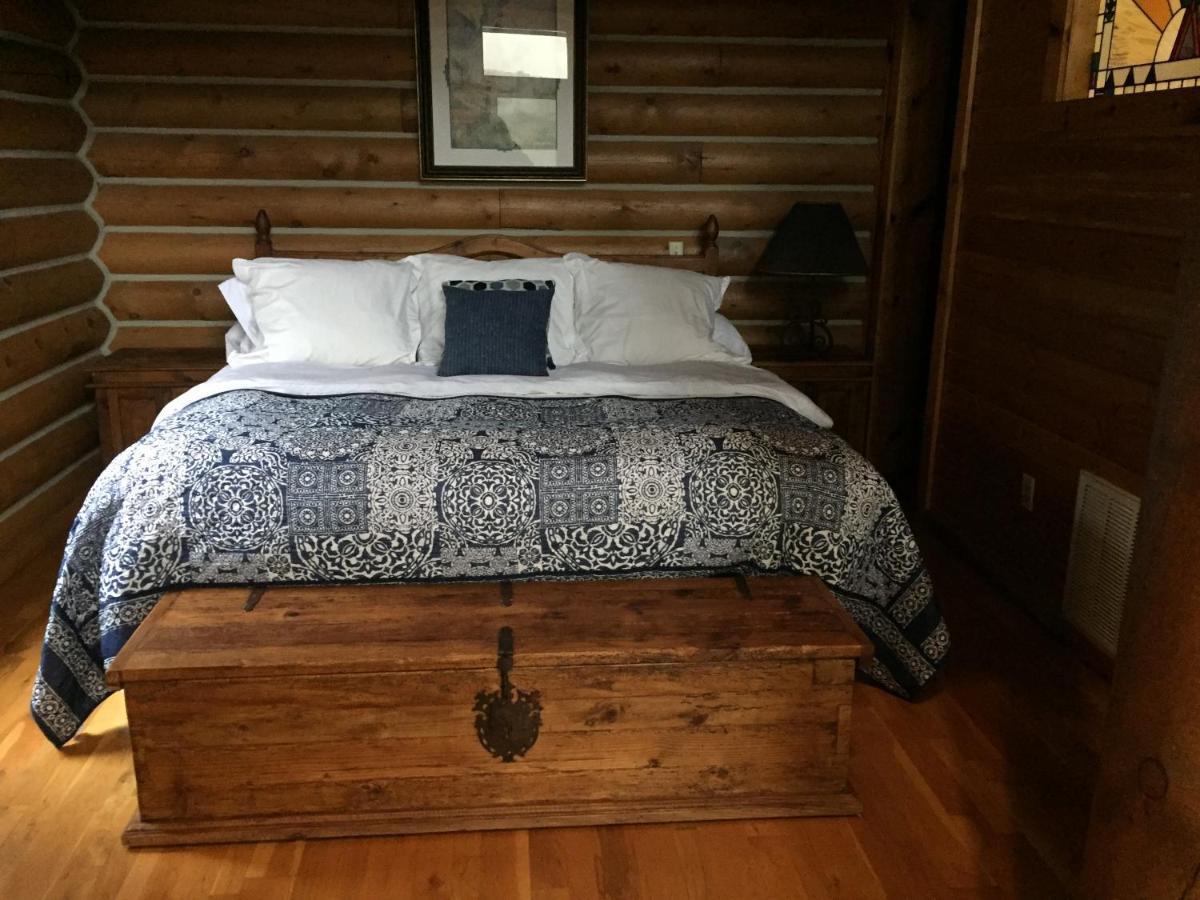 Cherokee Mountain Log Cabins Eureka Springs Kültér fotó