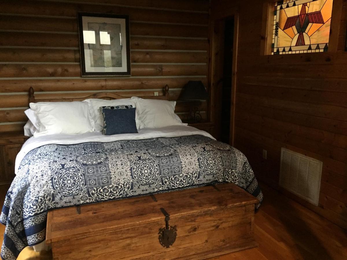 Cherokee Mountain Log Cabins Eureka Springs Kültér fotó